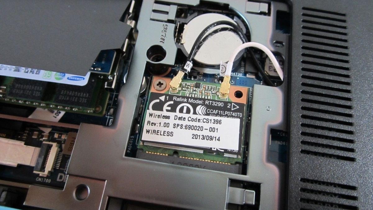1764836801_laptop_ket-noi_wifi_yeu_1.jpg