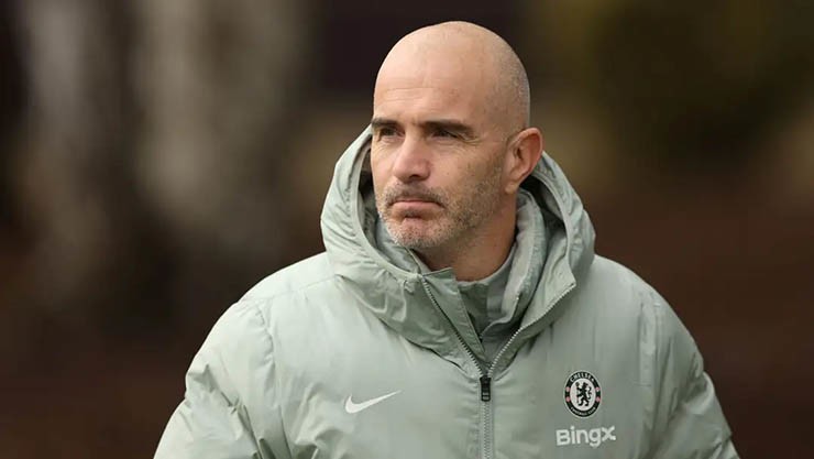 1765944488_Chelsea-nham-6-HLV-thay-the-tinh-sa-thai-Maresca-sau-48-gio-toi-te-nhat-chelsea-enzo-maresca-1-copy-1765851801-65-width740height417.jpg