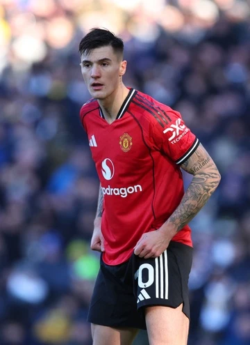 1767583849_2026_01_04T134106Z_465259672_UP1EM14120HGC_RTRMADP_3_SOCCER_ENGLAND_LEE_MUN.webp