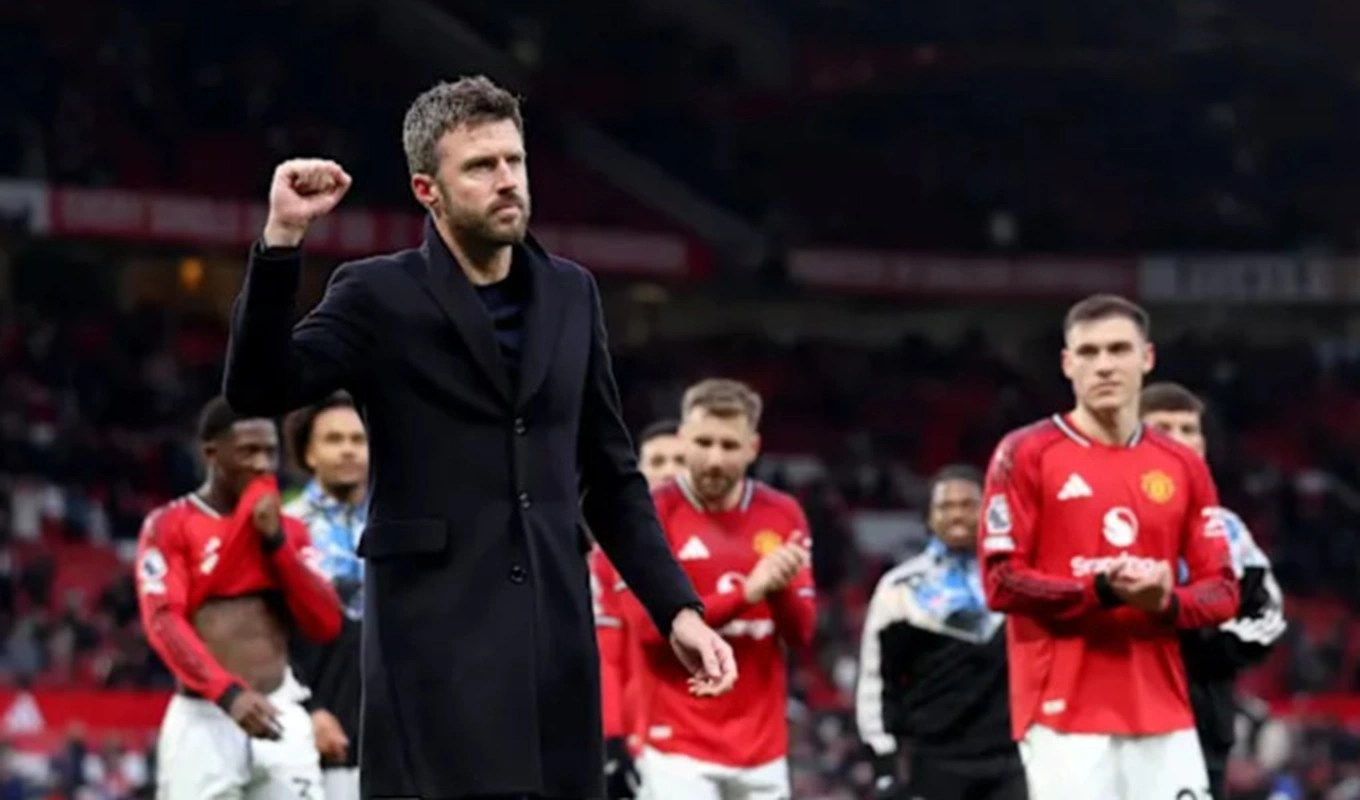 1770537833_hlv-carrick-lam-duoc-dieu-amorim-khong-the-lam-duoc-o-man-utd-1770530722445.webp