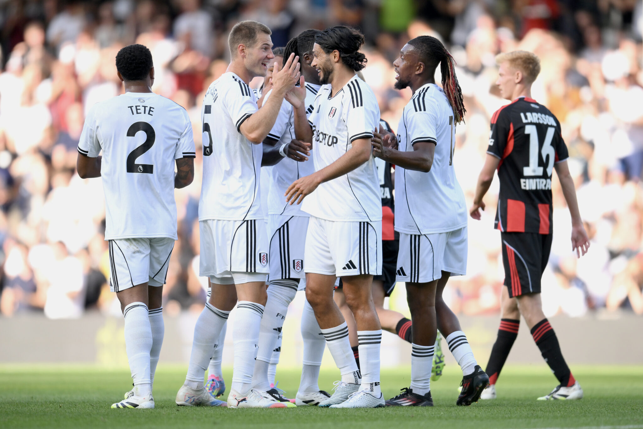 1771053175_Fulham-vs-Eintracht-Frankfurt-Pre-Season-Friendly-1-scaled.jpg