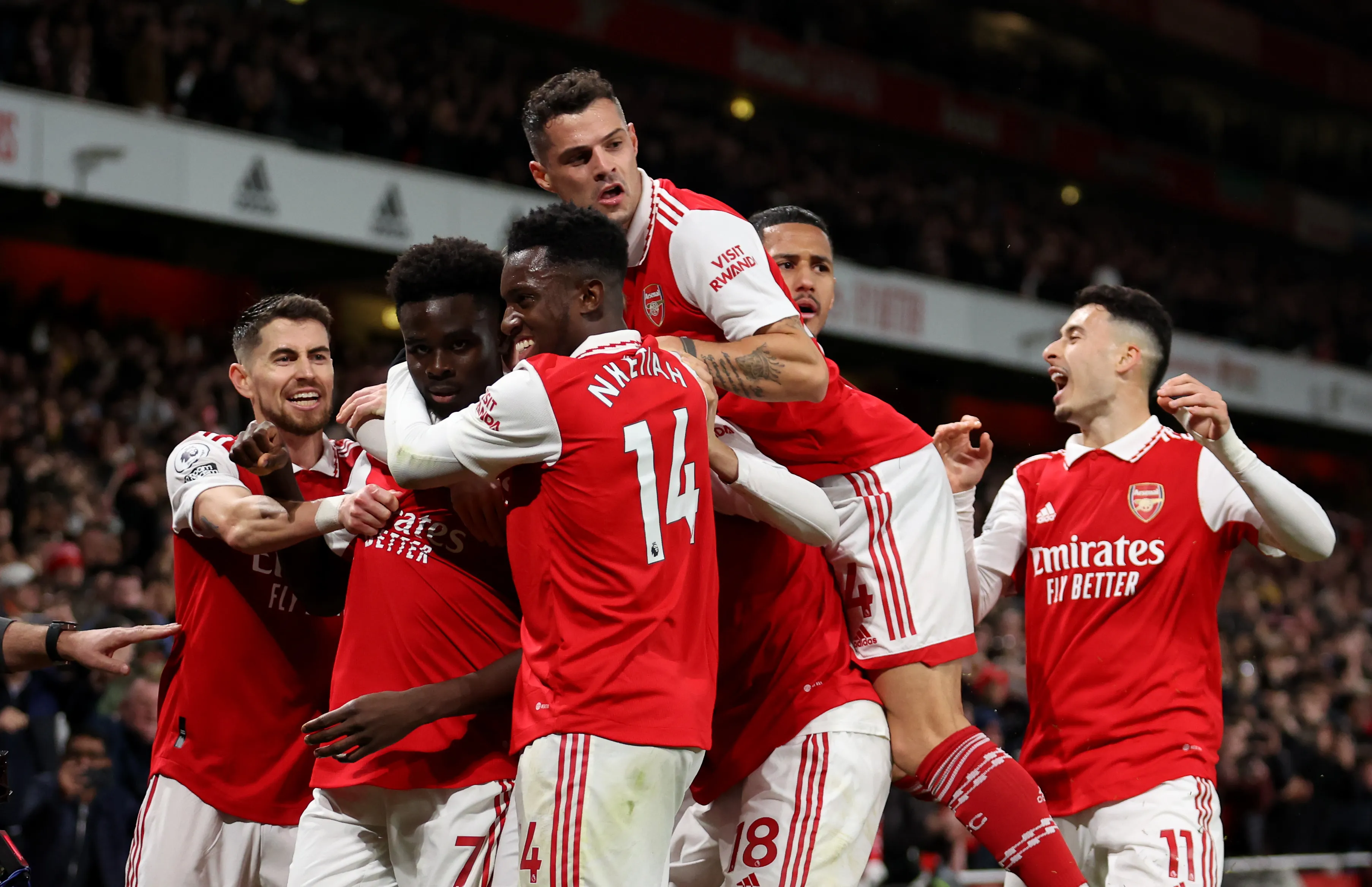 1772256431_bukayo-saka-arsenal-celebrates-teammates-795995655.webp