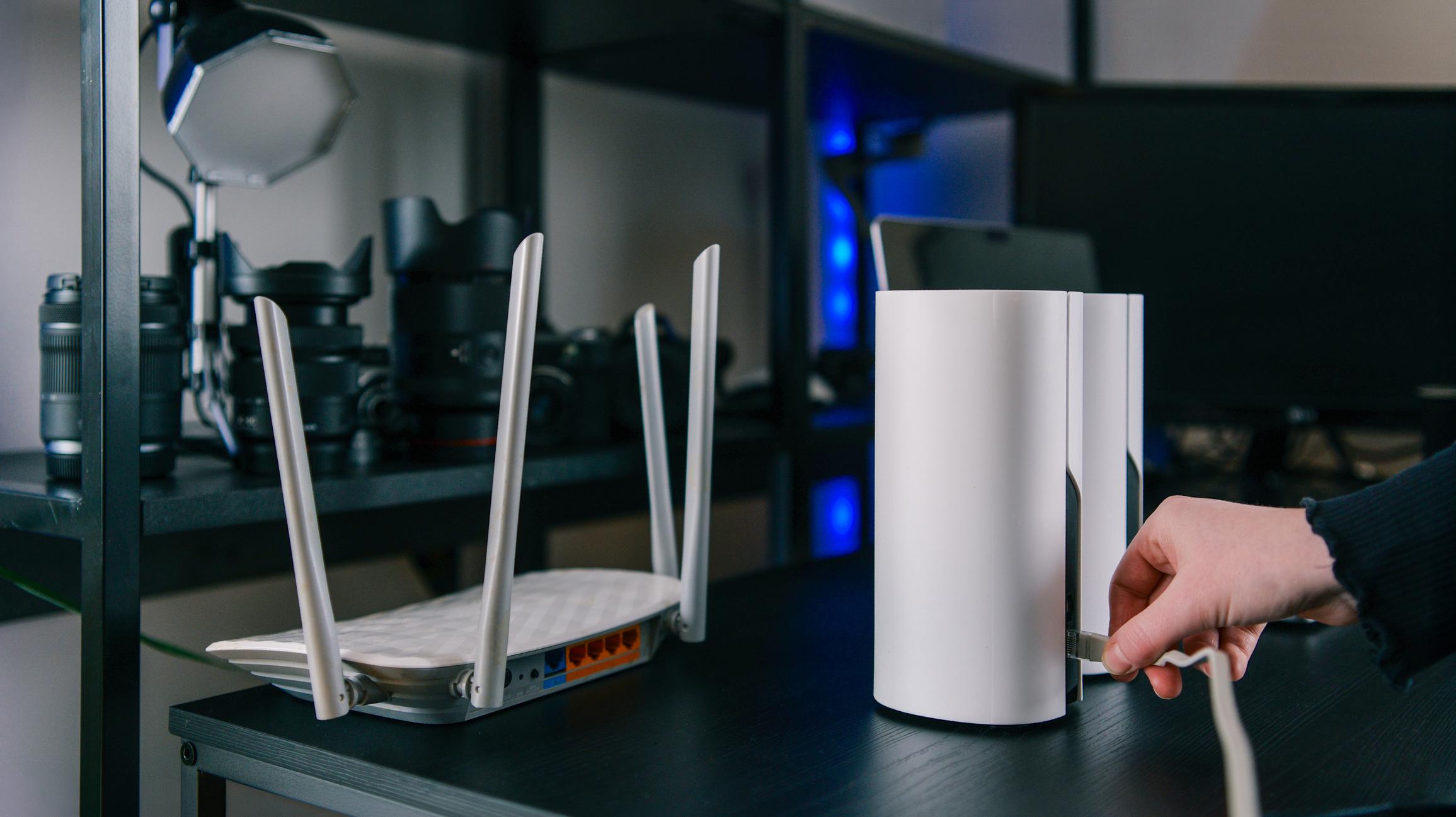 hệ thống wifi mesh phủ sóng toàn bộ ngôi nhà