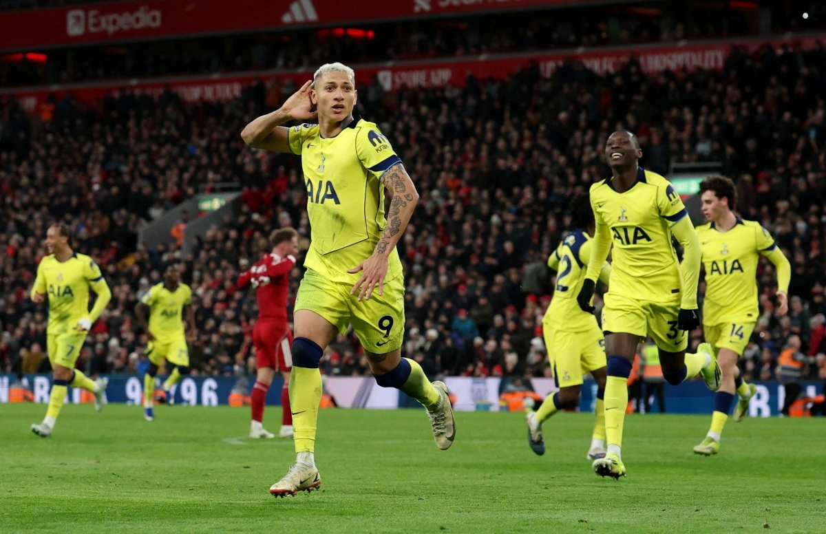 1773653664_2026-03-15t182031z_1003120091_up1em3f1ey5za_rtrmadp_3_soccer-england-liv-tot.webp