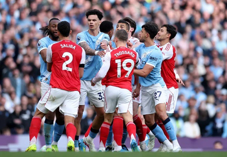 Man-City-17-1777448607-557-width740height510